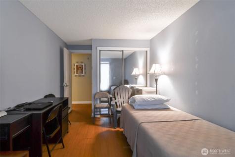 10501 8th Avenue NE Seattle WA 98125