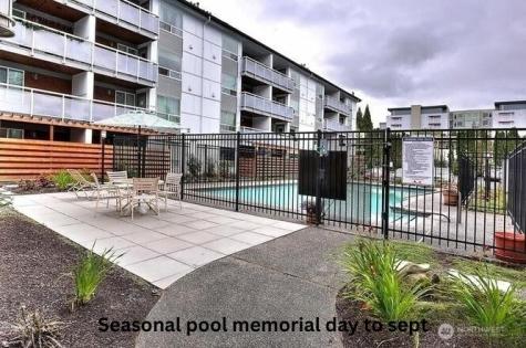 10501 8th Avenue NE Seattle WA 98125