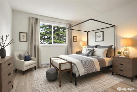 3711 26th Place W Seattle WA 98199