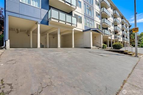 3711 26th Place W Seattle WA 98199