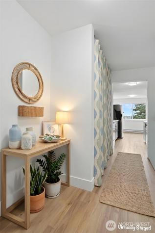 3711 26th Place W Seattle WA 98199