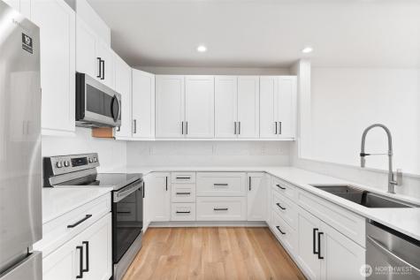 14915 38th Drive SE Bothell WA 98012