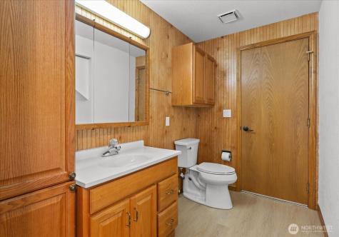 1935 F Street SE Auburn WA 98002