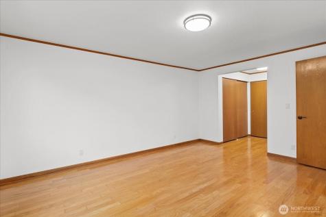 1935 F Street SE Auburn WA 98002