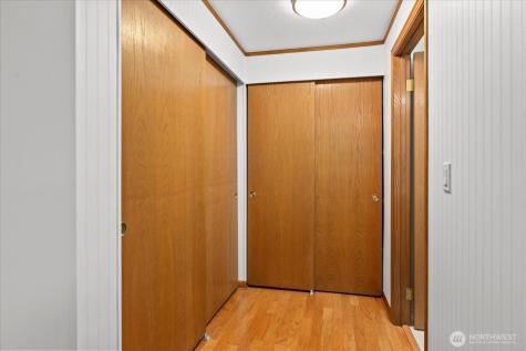 1935 F Street SE Auburn WA 98002