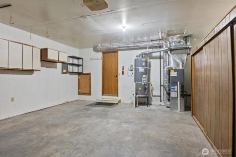 1935 F Street SE Auburn WA 98002