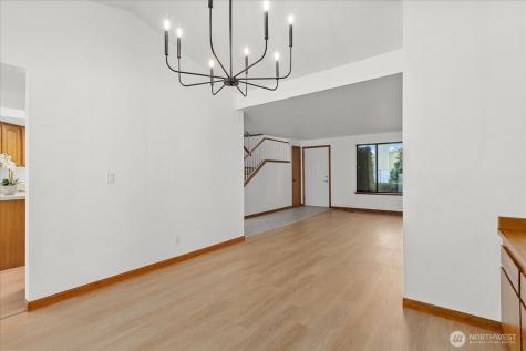 1935 F Street SE Auburn WA 98002