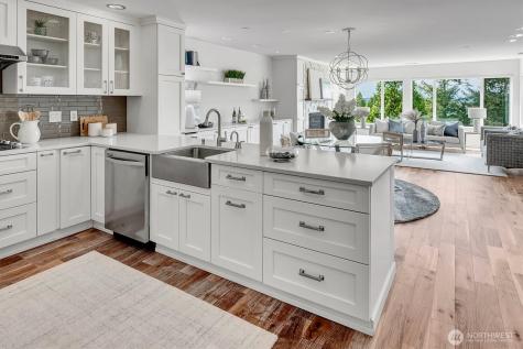 11110 NE 41st Drive Kirkland WA 98033