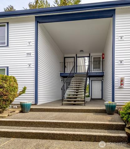 1710 SW 318th Place Federal Way WA 98023