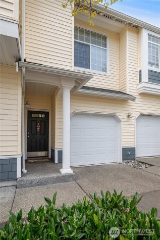 1855 Trossachs Boulevard SE Sammamish WA 98075