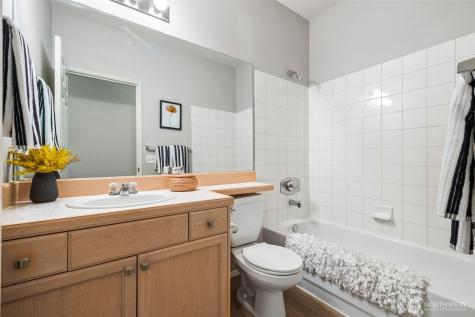25235 SE Klahanie Boulevard Sammamish WA 98029
