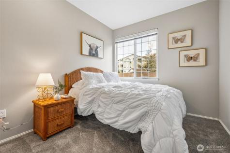 25235 SE Klahanie Boulevard Sammamish WA 98029