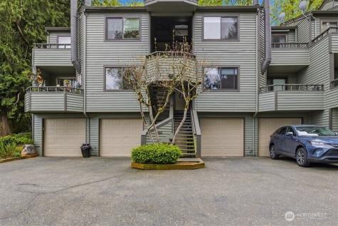 11630 NE 70th Place Kirkland WA 98033