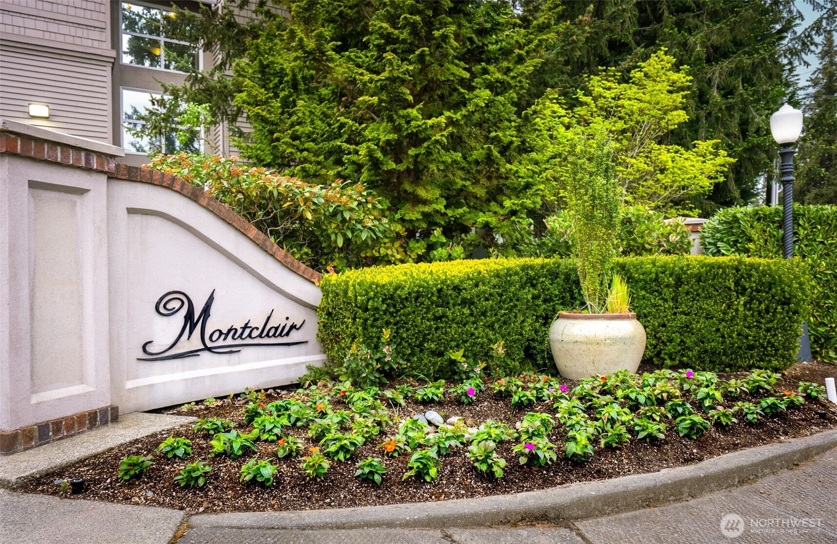 8500 Main Street Edmonds WA 98026