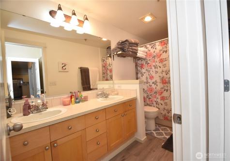 15026 40th Avenue Lynnwood WA 98087