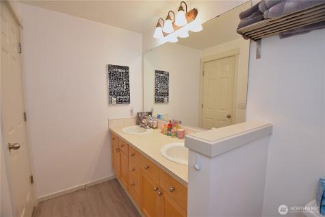 15026 40th Avenue Lynnwood WA 98087