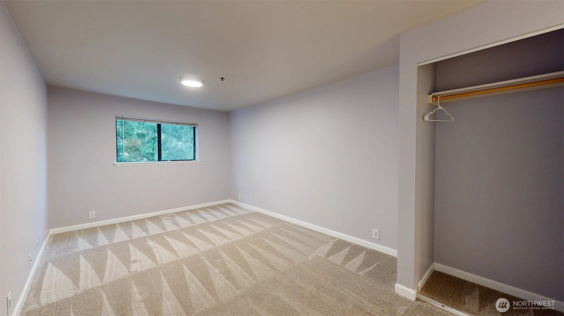 29645 18th Avenue S Federal Way WA 98003