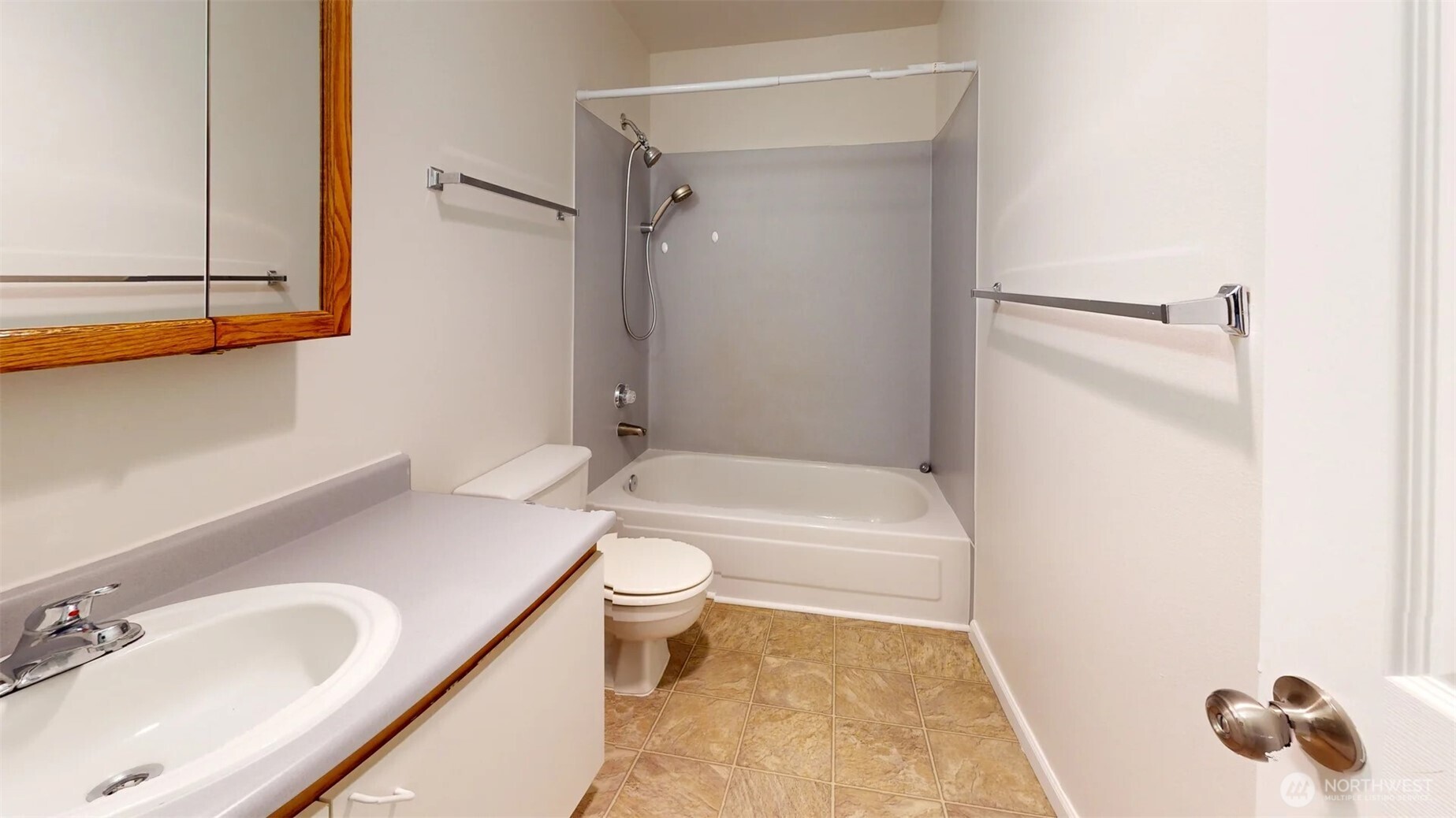 29645 18th Avenue S Federal Way WA 98003