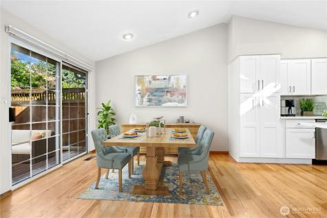 15865 Northup Way Bellevue WA 98008