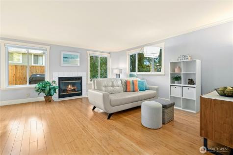 15865 Northup Way Bellevue WA 98008