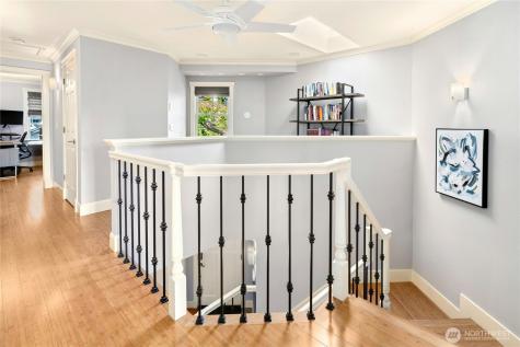 15865 Northup Way Bellevue WA 98008