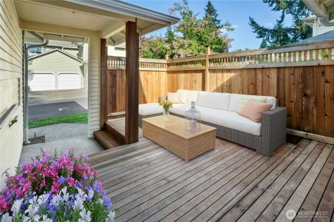 15865 Northup Way Bellevue WA 98008