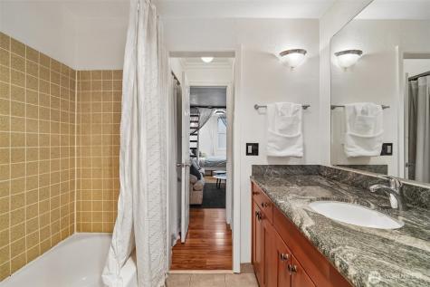 13759 NE 69th Street Redmond WA 98052