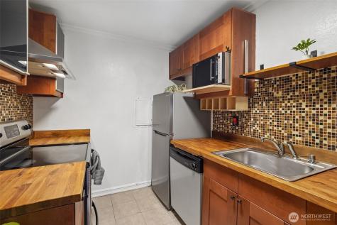 13759 NE 69th Street Redmond WA 98052