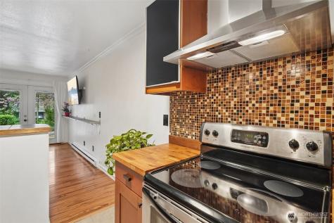 13759 NE 69th Street Redmond WA 98052