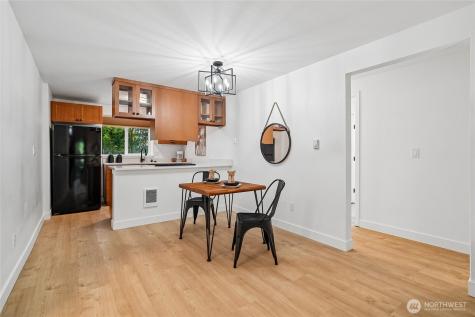 14210 NE 181st Place Woodinville WA 98072