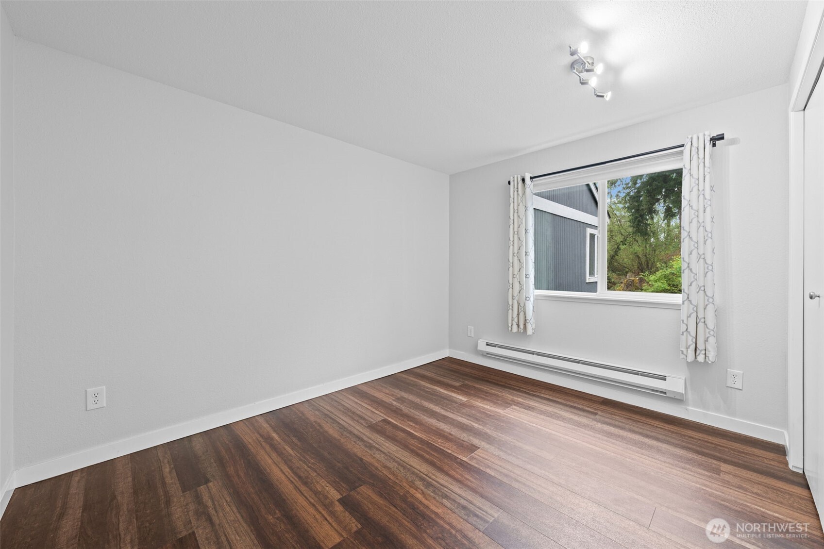 2321 SE 8th Drive Renton WA 98055