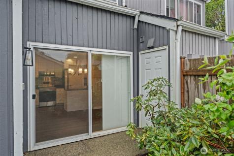 2321 SE 8th Drive Renton WA 98055