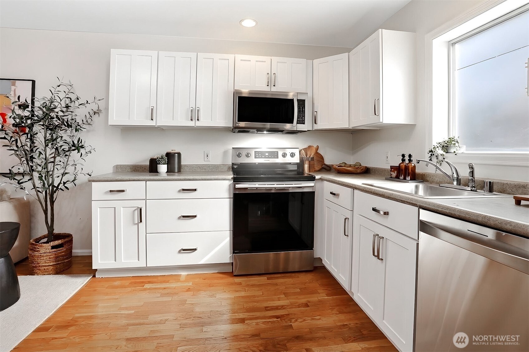 3406 W Government Way Seattle WA 98199