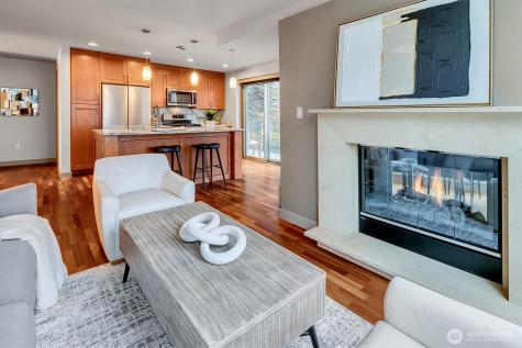 10650 NE 9th Place Bellevue WA 98004