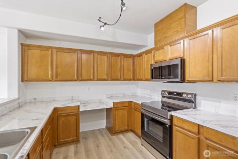 14915 38th Drive SE Bothell WA 98012