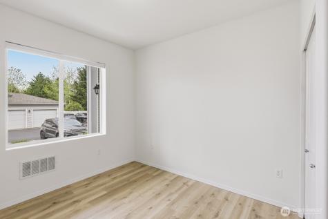 14915 38th Drive SE Bothell WA 98012