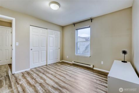 10511 Midvale Avenue N Seattle WA 98133