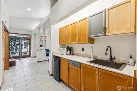 11130 SE 208th Street Kent WA 98031