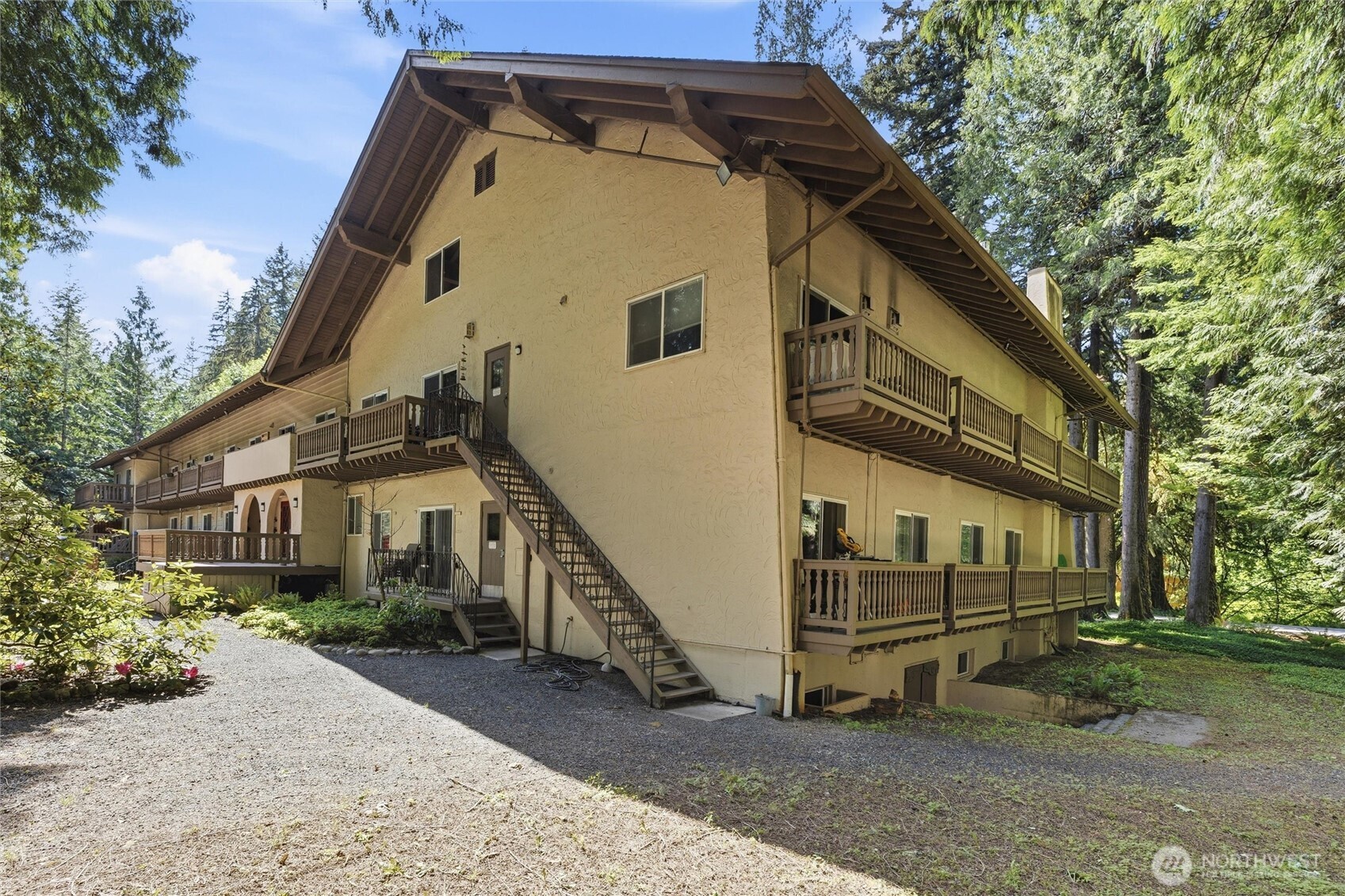 10433 Mt Baker Highway Deming WA 98244