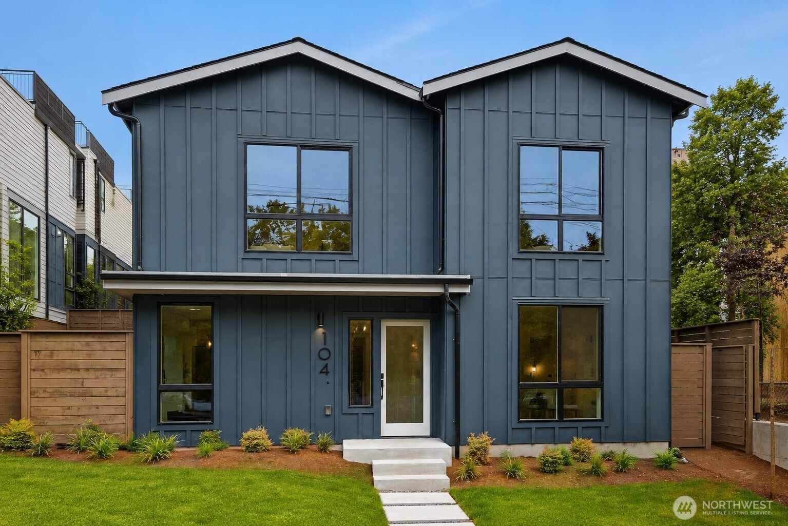 104 NE 44th Street Seattle WA 98105