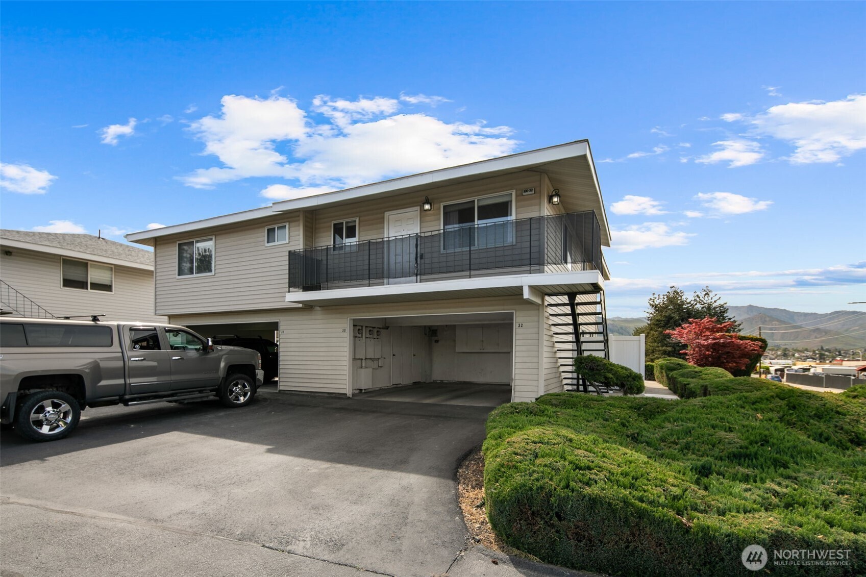 100 Simon Street East Wenatchee WA 98802