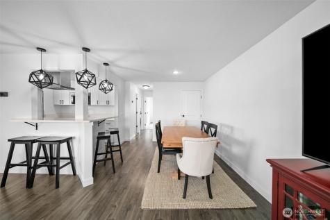 100 Simon Street East Wenatchee WA 98802