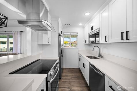 100 Simon Street East Wenatchee WA 98802