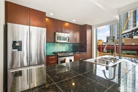 910 Lenora Street Seattle WA 98121