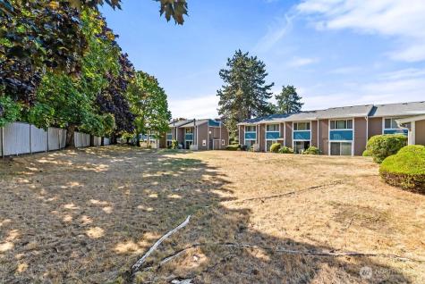 25416 106th Avenue NW Kent WA 98030
