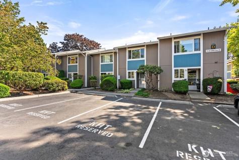 25416 106th Avenue NW Kent WA 98030