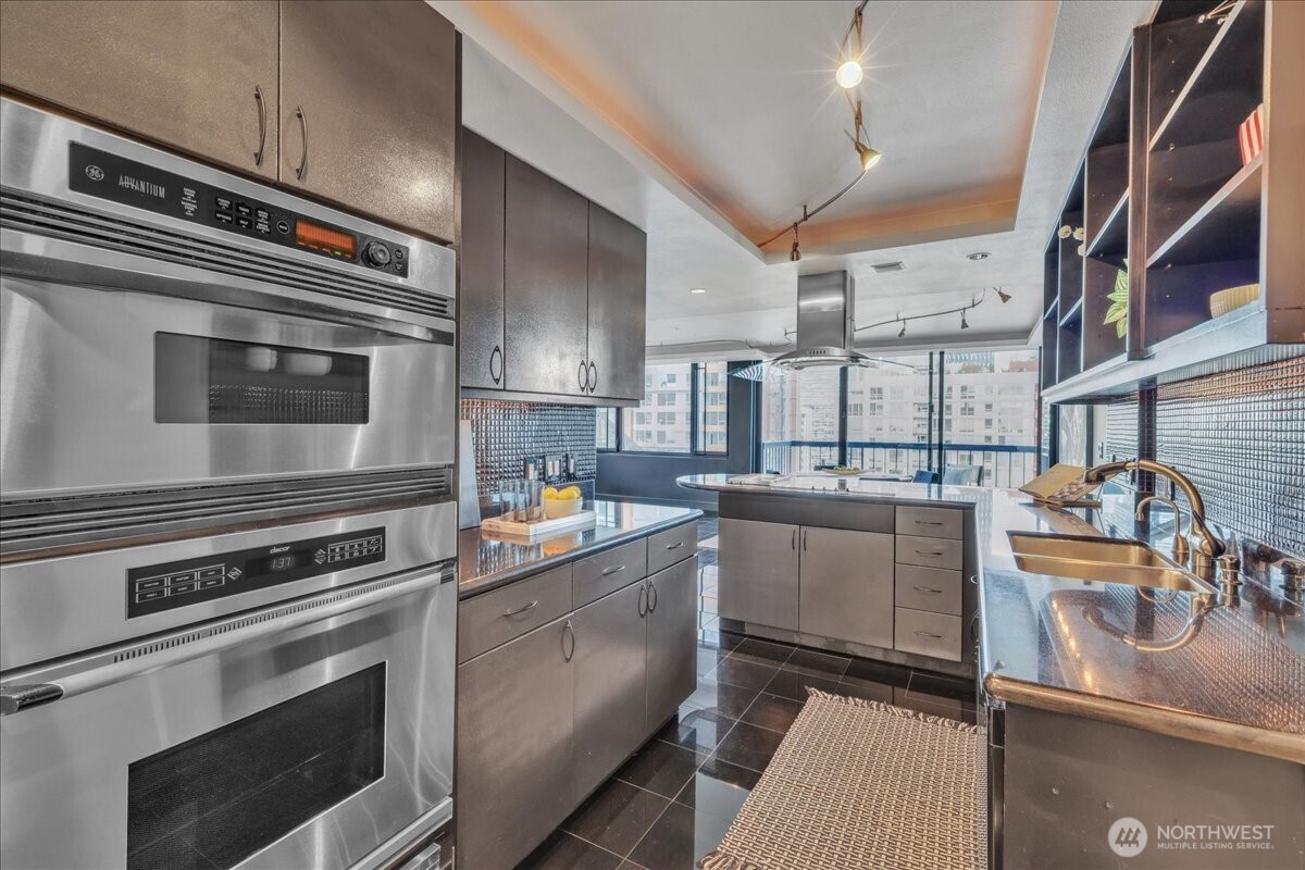 2100 3rd Avenue Seattle WA 98101