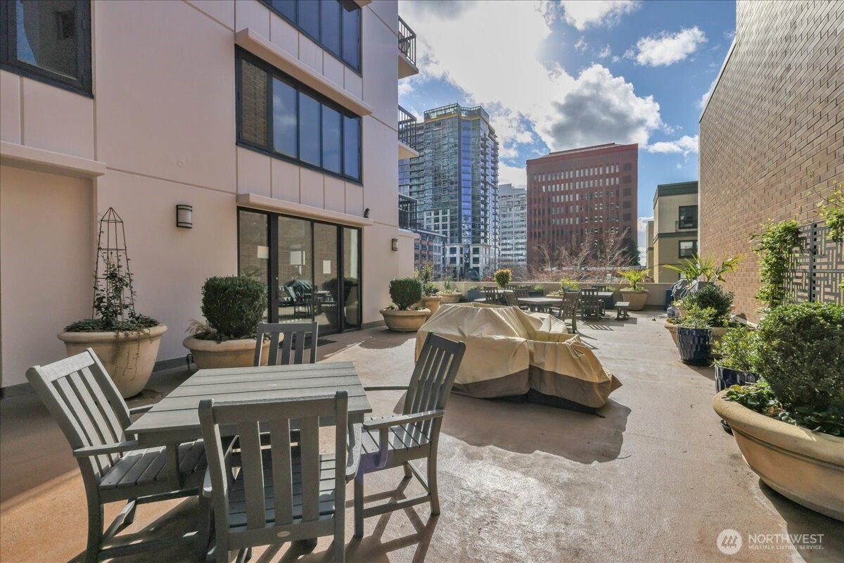 2100 3rd Avenue Seattle WA 98101