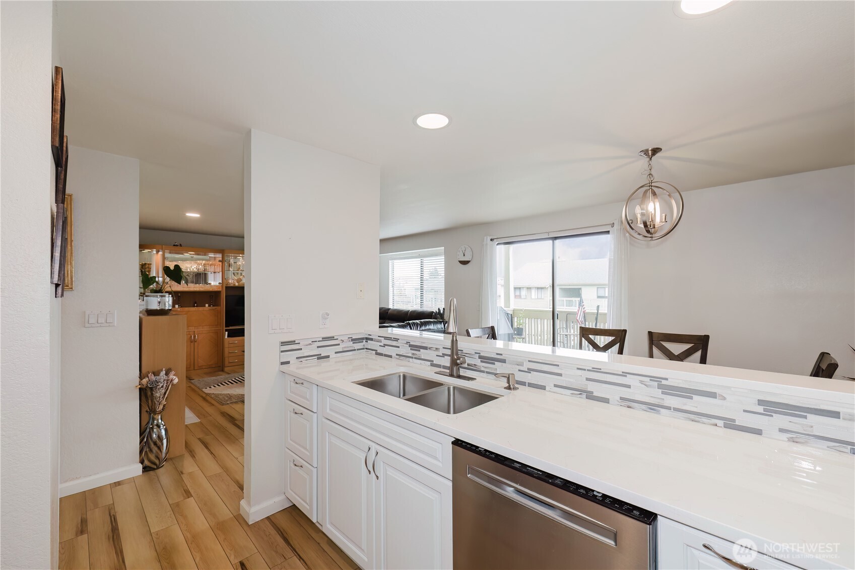 1760 W Sunn Fjord Lane Bremerton WA 98312