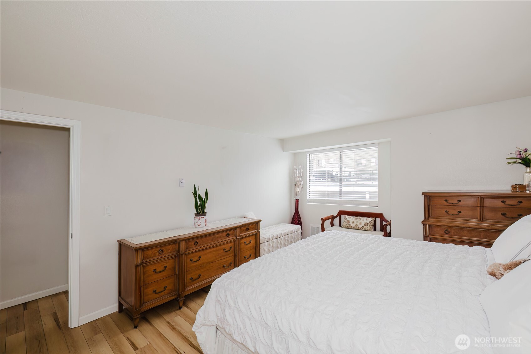 1760 W Sunn Fjord Lane Bremerton WA 98312